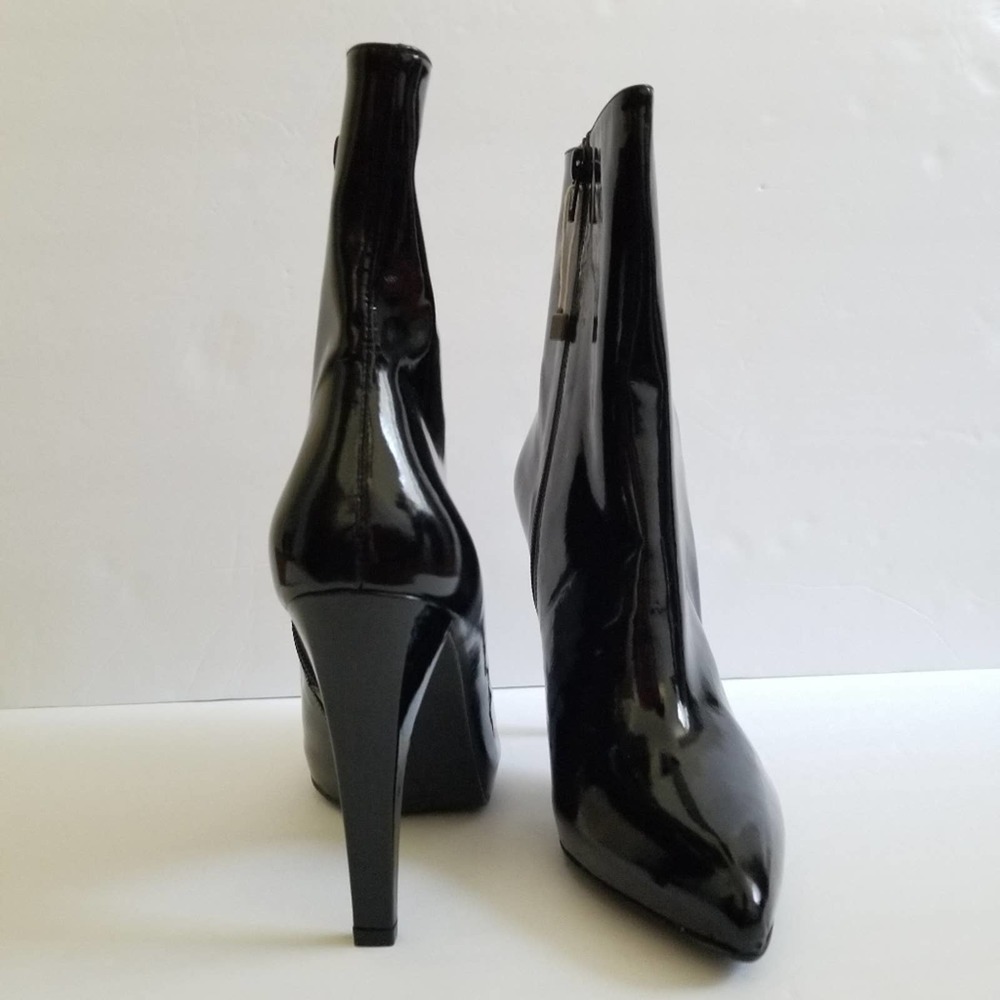 Stuart Weitzman Patent Leather Black Ankle Boots Size 40 - Picture 7 of 11